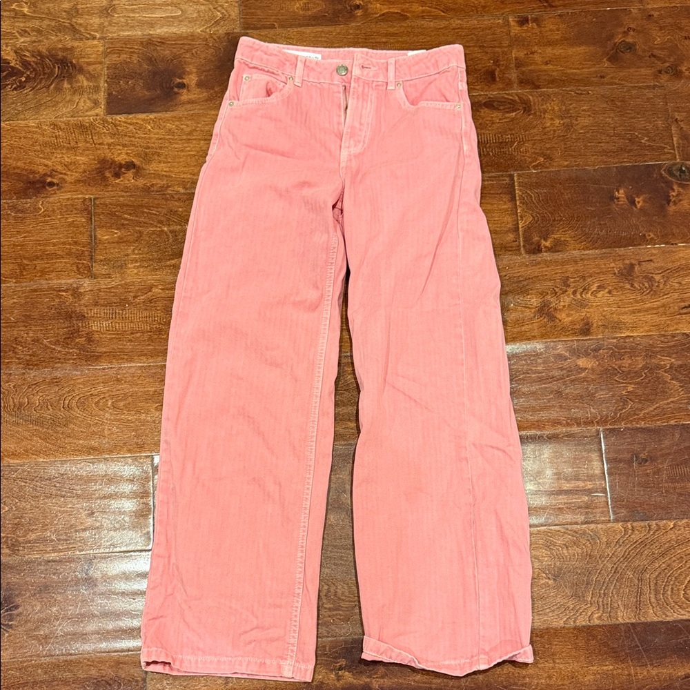 Zara Coral High-Waisted Jeans